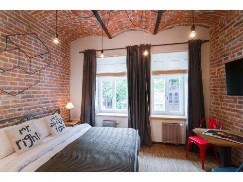 www.wellwellaparthotel.pl