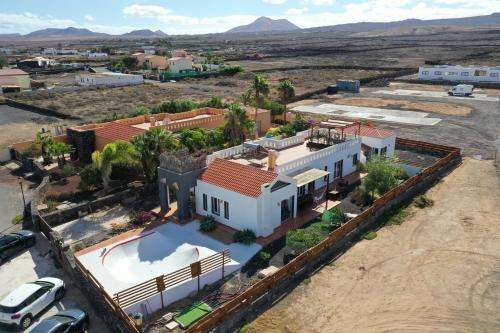www.damatafuerteventura.com