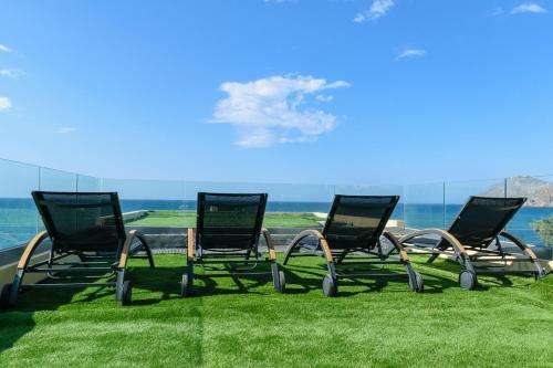 www.aetherasbeach.com