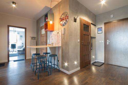 www.quattro-loft-hostel.pl