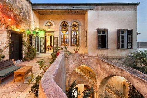 www.abrahamhostels.com