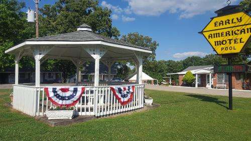 www.earlyamericanmotel.com