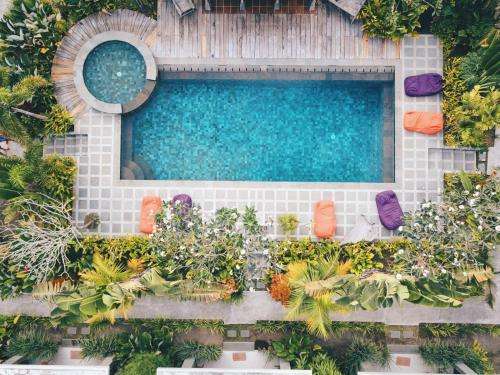 www.ibludanlombok.com