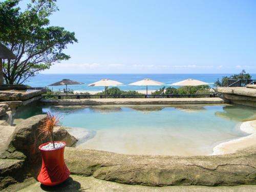 www.sugarbeachresort.co.za