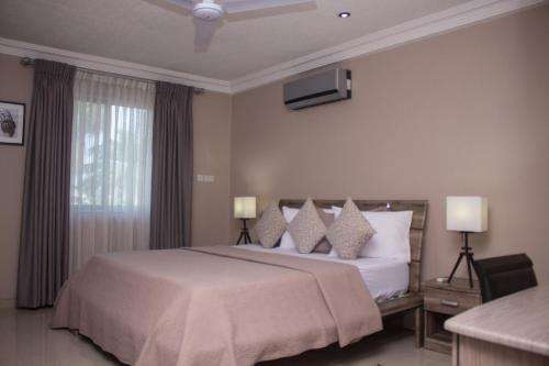 www.manjarosuites.com