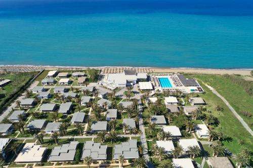 www.cretabeach.com