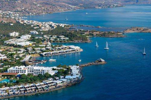 www.eloundabeach.gr