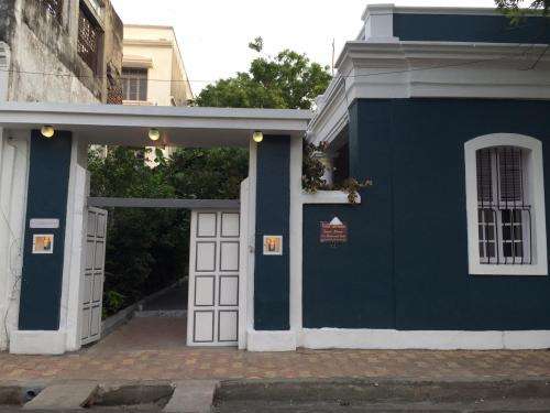 www.villa-helena-pondicherry.com