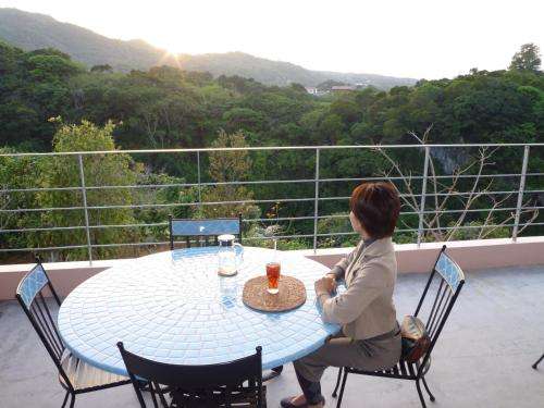 www.hibis-resort.com