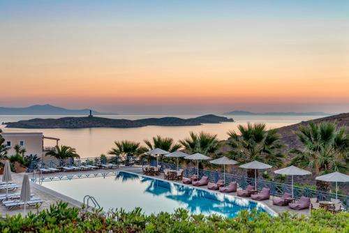 www.sunrisebeachsuites.gr