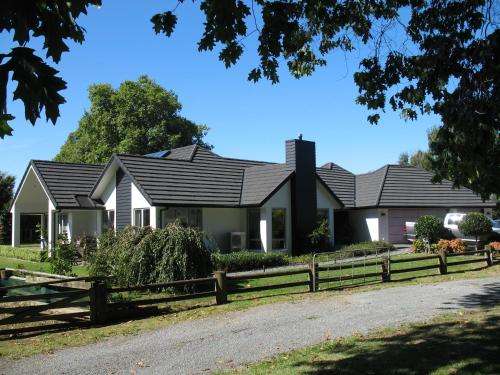 www.karapirowillows.co.nz