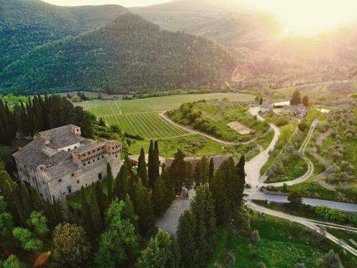 www.castellodeltrebbio.it