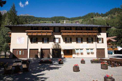 www.hotelvioz.it