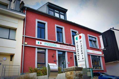 www.hosteriagusto.lu
