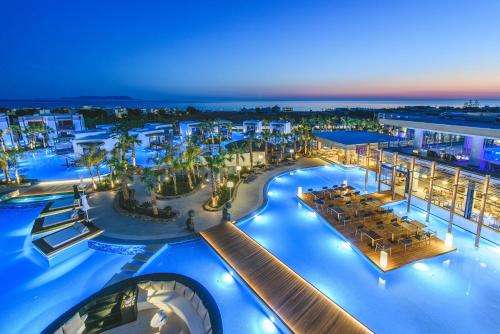 www.stellaisland.gr