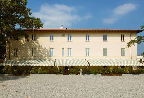 www.agriturismolaviscontina.it
