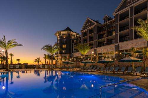 www.hendersonbeachresort.com