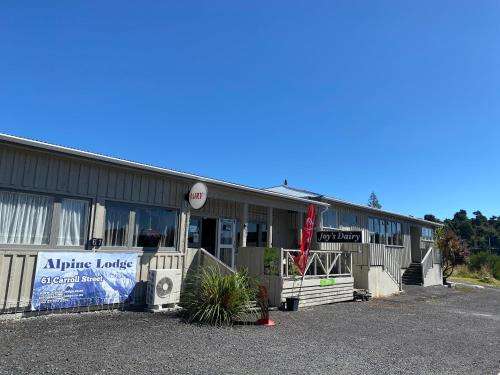 www.alpine-lodge.co.nz