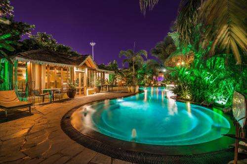 www.thebagabeachresort.com