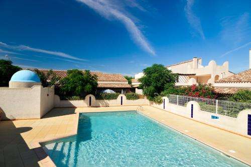 www.coralia-vacances.com