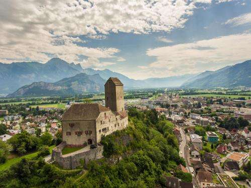 www.hotelfranzanton.ch