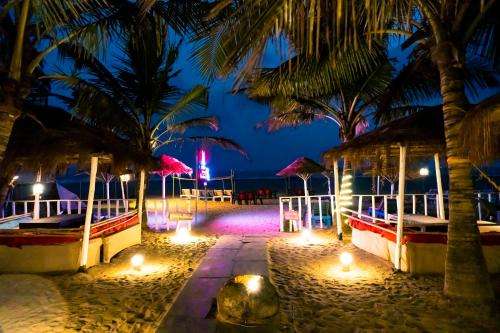www.villagesusegatbeachresort.com