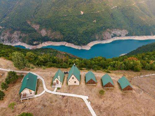 www.etno-selo-izlazak.me