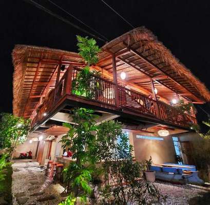 www.thelivingroomlombok.com
