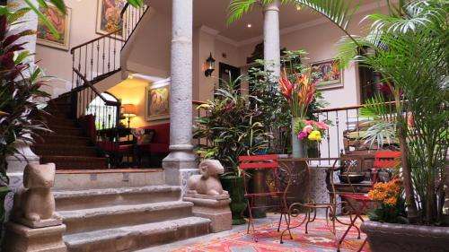 www.villacolonnaquito.com