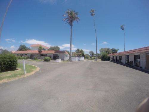 www.opotikiholidaypark.co.nz