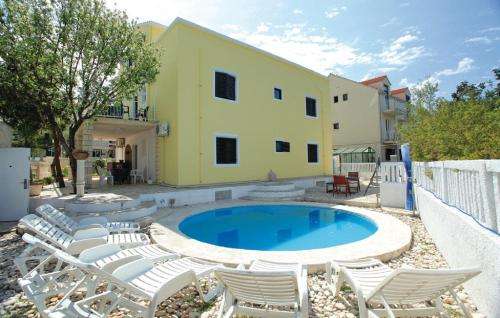 www.korculahostel.com