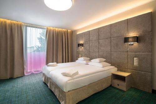 www.cfihotels.pl