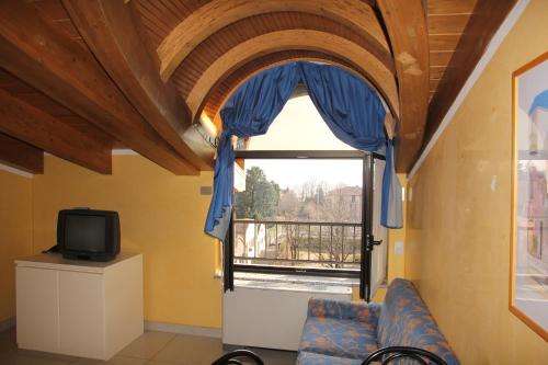 www.residencelearcate.it
