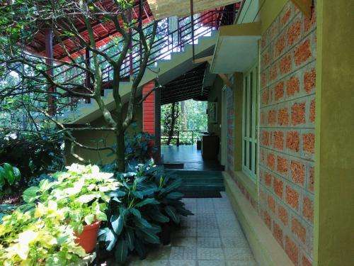 www.heightsfarmstay.com