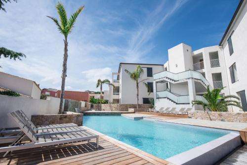 www.residence-lesalizes.com