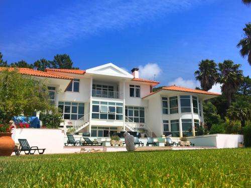 www.wwwcasabrancaguesthouse.com