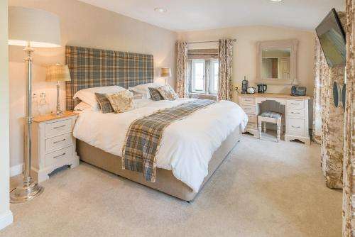 www.thealmainn.com