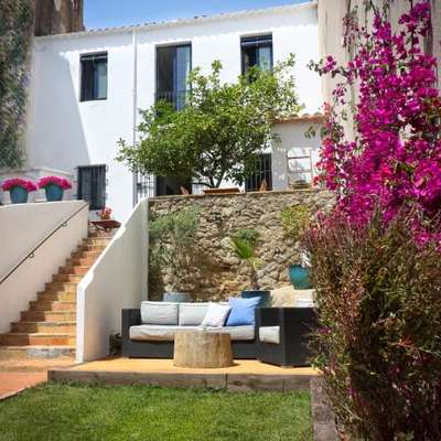 www.casacalella.com