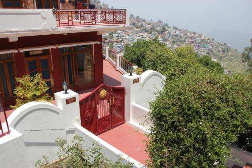www.holidays-apartment.com