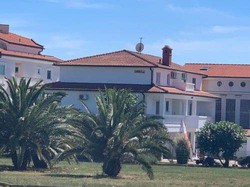 www.villa-osipovica.com
