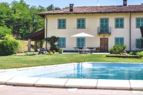 www.cascinalissona.com