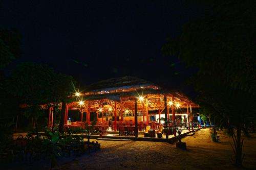 www.leebongisland.com