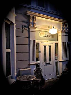 www.thesenarth-guesthouse.co.uk