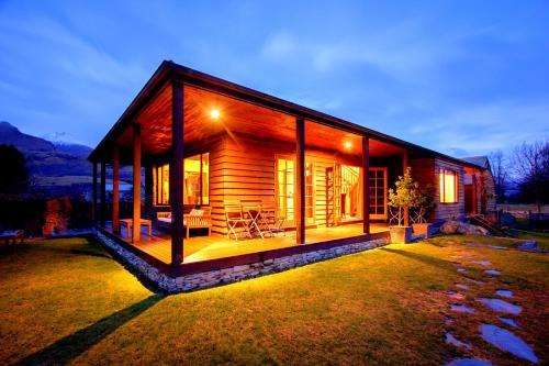 www.glenorchylakehouse.co.nz