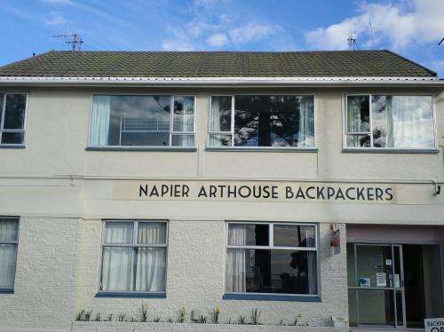 www.arthousenapier.co.nz