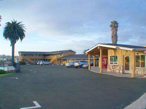 www.oceanpalmspismobeach.com