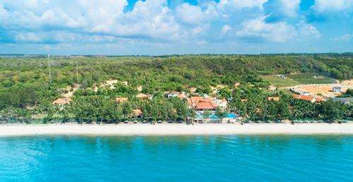 www.goldencoastresort.com.vn