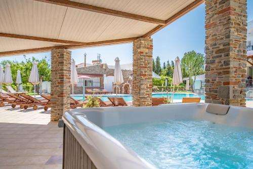 www.brightstarhotel.gr