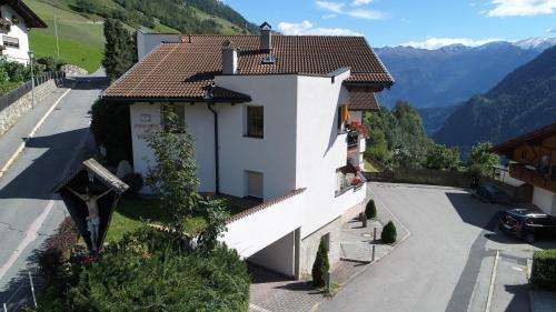 www.hotel-amfels.it