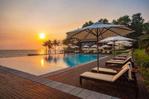 www.chensea-resort.com